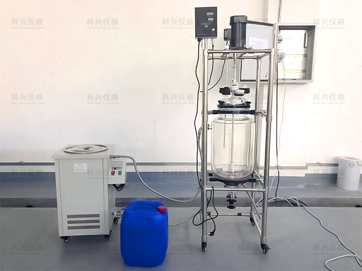 上?？婆d儀器與華東理工大學(xué)某公司合作